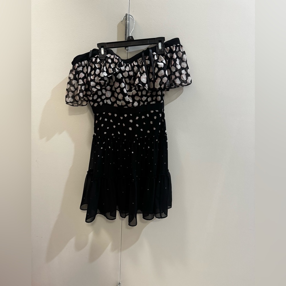 Chic Black and White Off-Shoulder Kids Dress